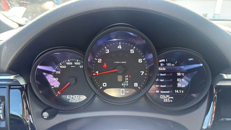 2019 Porsche Macan Base