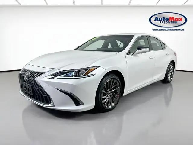 2025 Lexus ES 300h Luxury