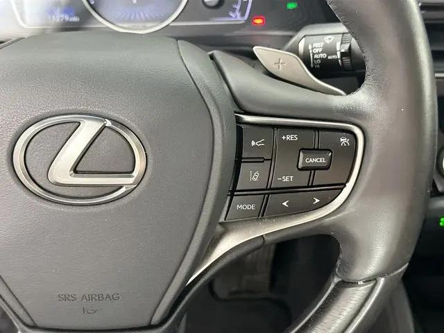 2025 Lexus ES 300h Luxury