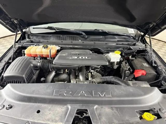 2020 Ram 1500 Limited Crew Cab 4x4 57 Box