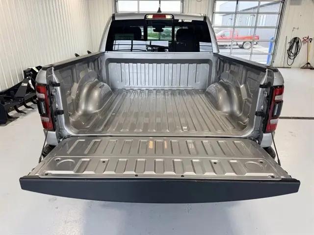 2024 Ram 1500 Big Horn Crew Cab 4x4 57 Box