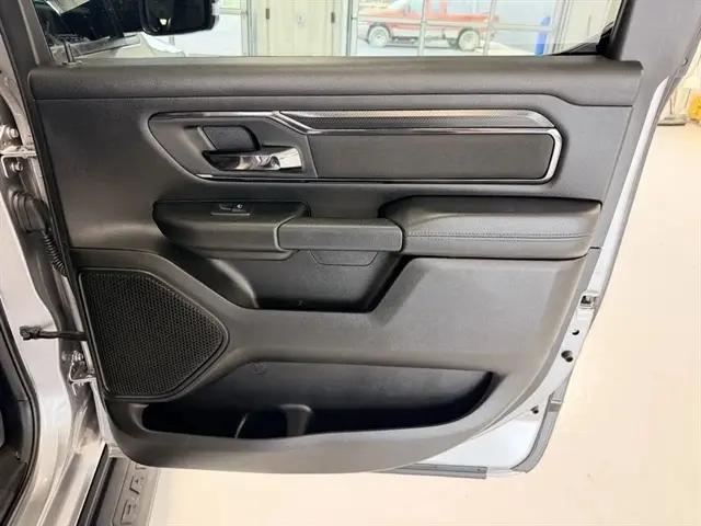 2024 Ram 1500 Big Horn Crew Cab 4x4 57 Box