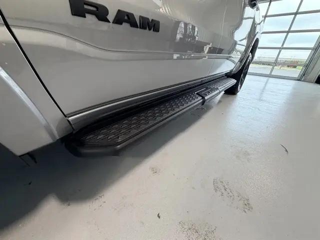 2024 Ram 1500 Big Horn Crew Cab 4x4 57 Box
