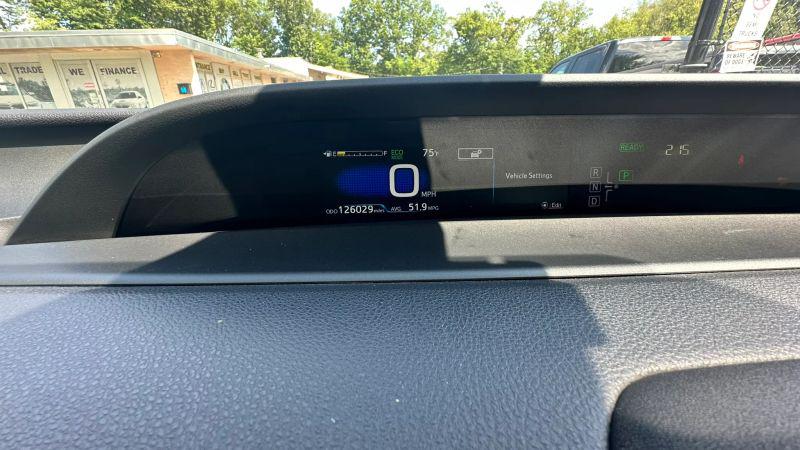 2017 Toyota Prius Three Touring