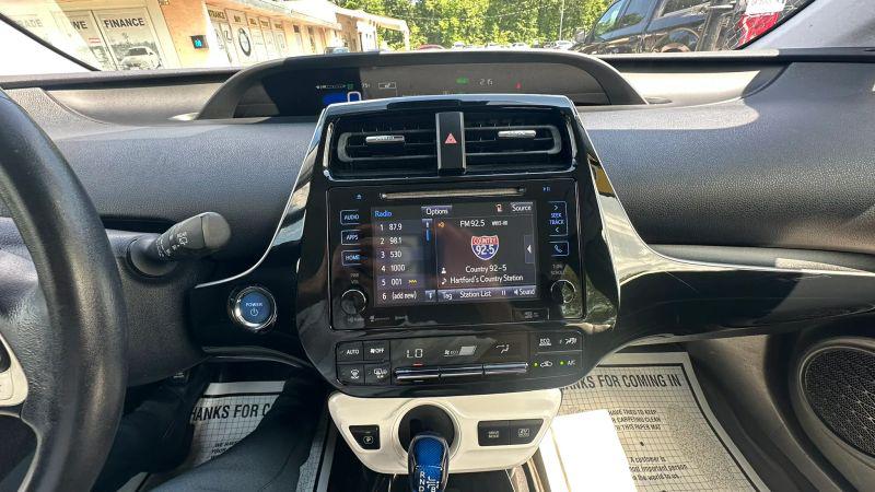 2017 Toyota Prius Three Touring