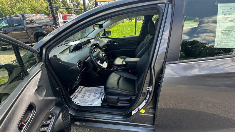 2017 Toyota Prius Three Touring