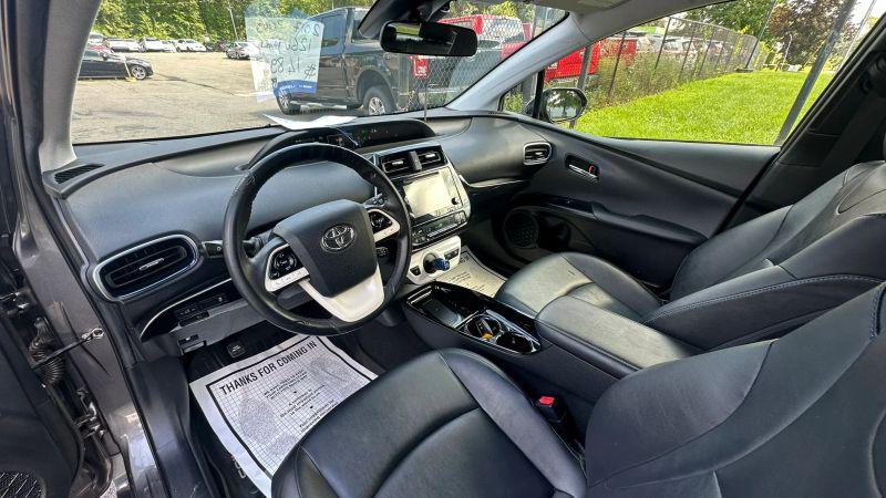 2017 Toyota Prius Three Touring