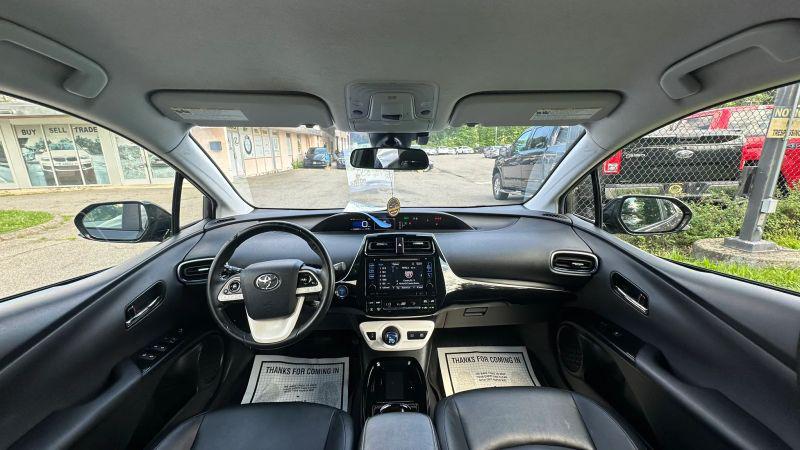2017 Toyota Prius Three Touring