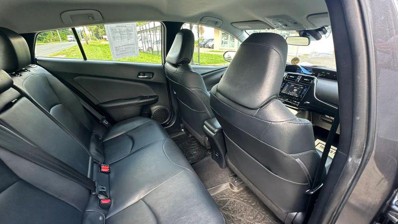 2017 Toyota Prius Three Touring