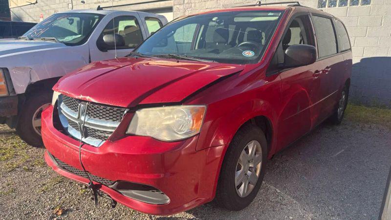 2013 Dodge Grand Caravan SE/SXT for sale in Pontiac, MI
