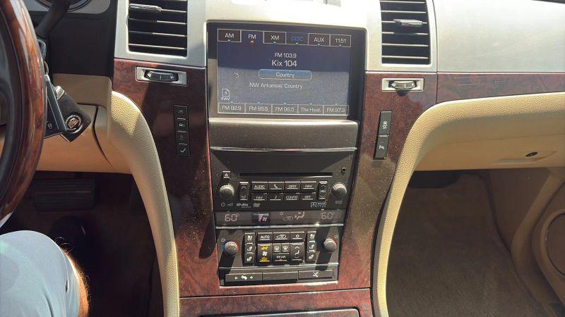 2014 Cadillac Escalade Luxury