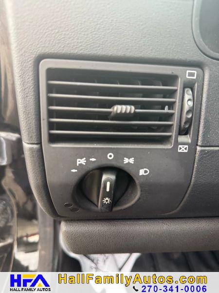 2005 Chrysler Crossfire Base