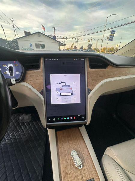 2018 Tesla Model X 75D