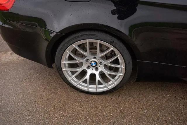 2011 BMW M3 Standard