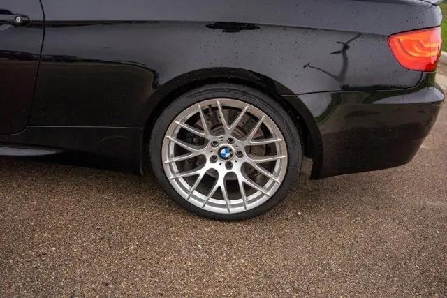 2011 BMW M3 Standard