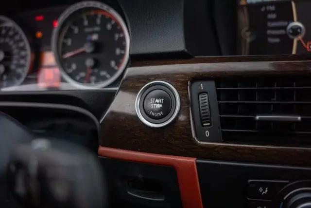 2011 BMW M3 Standard
