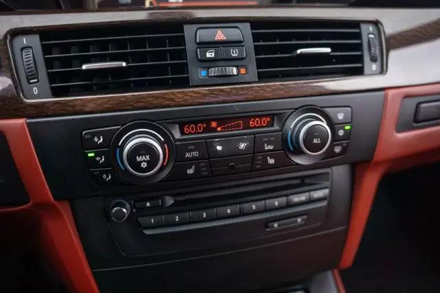 2011 BMW M3 Standard