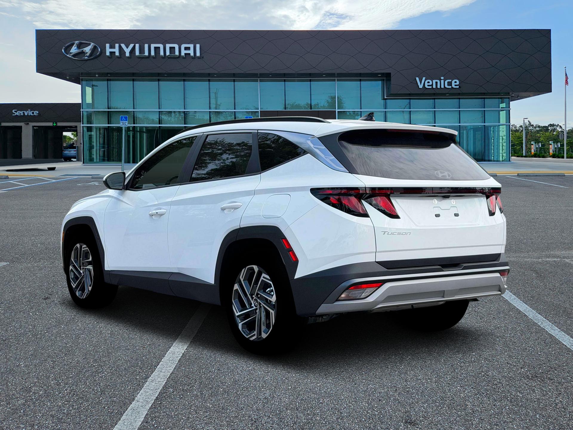 2026 Hyundai TUCSON SEL Plus FWD - Image 5