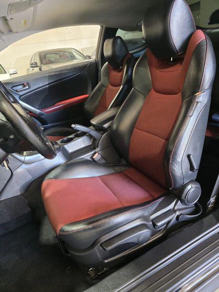 2012 Hyundai Genesis Coupe 3.8 R-Spec