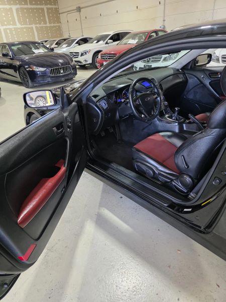 2012 Hyundai Genesis Coupe 3.8 R-Spec