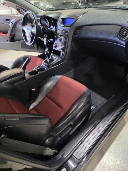 2012 Hyundai Genesis Coupe 3.8 R-Spec