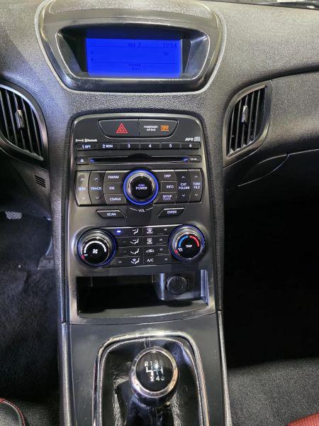 2012 Hyundai Genesis Coupe 3.8 R-Spec