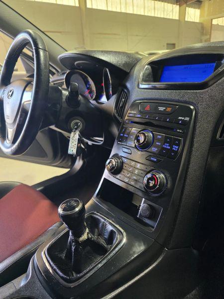 2012 Hyundai Genesis Coupe 3.8 R-Spec