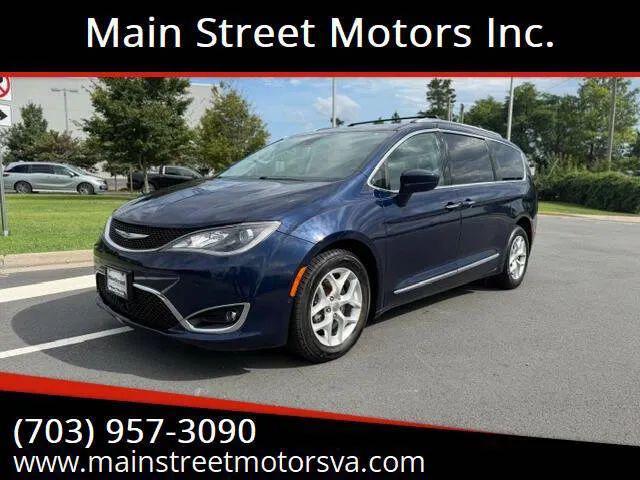 2017 Chrysler Pacifica Touring-L Plus