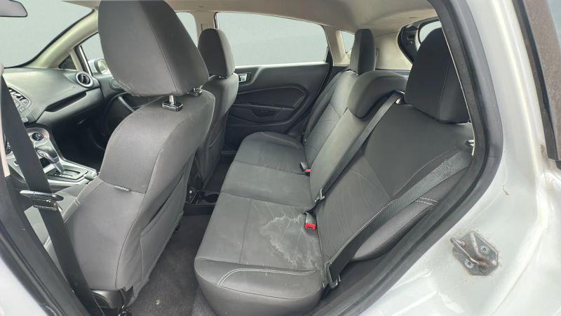2015 Ford Fiesta SE