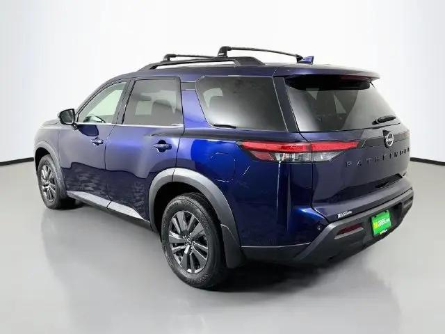 2024 Nissan Pathfinder SV FWD