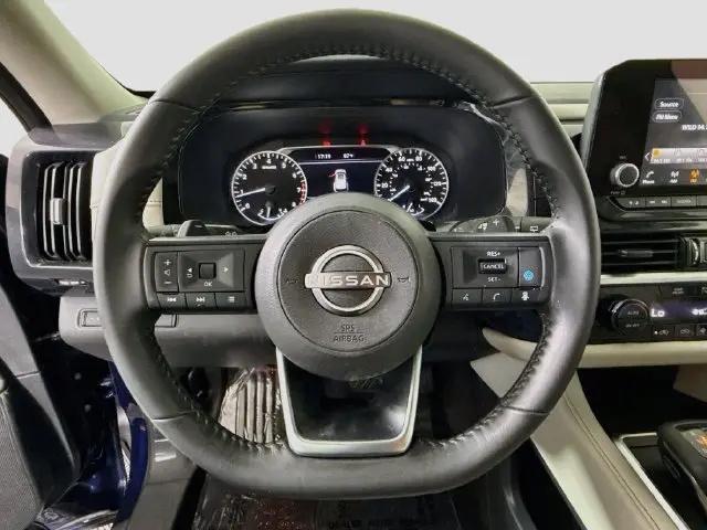 2024 Nissan Pathfinder SV FWD