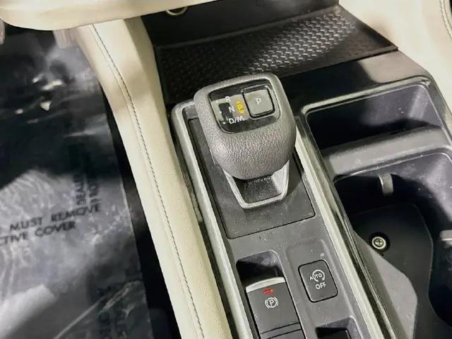 2024 Nissan Pathfinder SV FWD