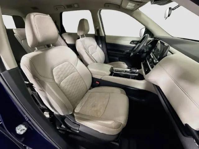 2024 Nissan Pathfinder SV FWD