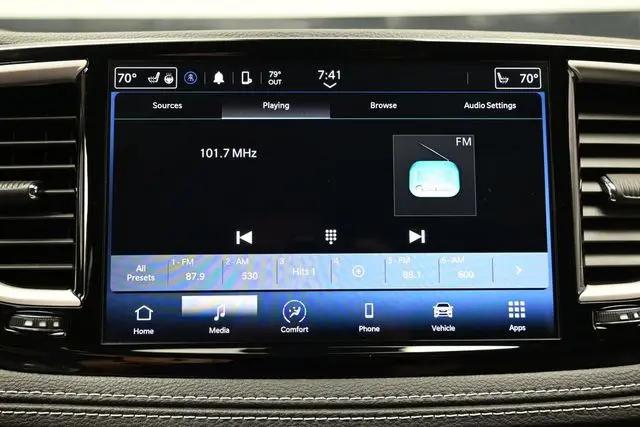 2022 Chrysler Pacifica Touring L AWD