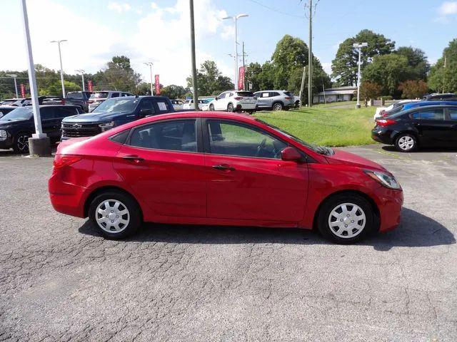 2012 Hyundai Accent GLS