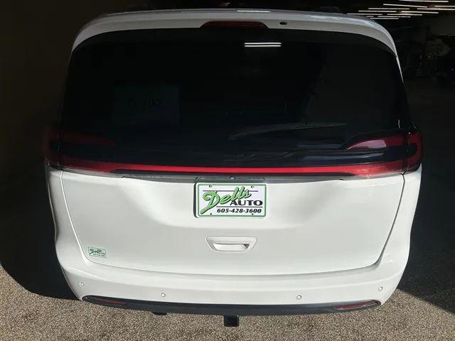 2023 Chrysler Pacifica Limited AWD