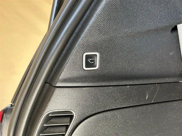 2023 Chrysler Pacifica Limited AWD