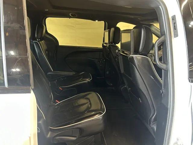 2023 Chrysler Pacifica Limited AWD