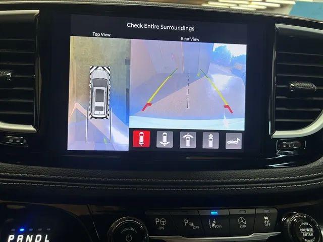 2023 Chrysler Pacifica Limited AWD