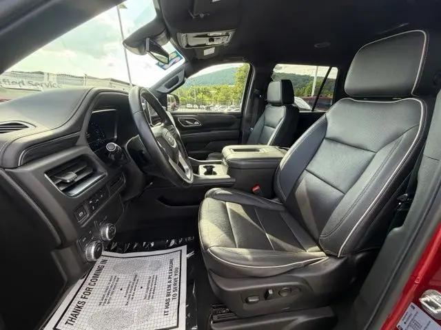 2023 GMC Yukon 4WD SLT