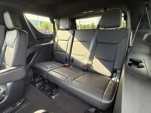 2023 GMC Yukon 4WD SLT