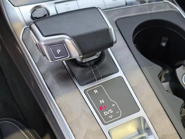 2024 Audi A6 Premium Plus 55 TFSI quattro S tronic