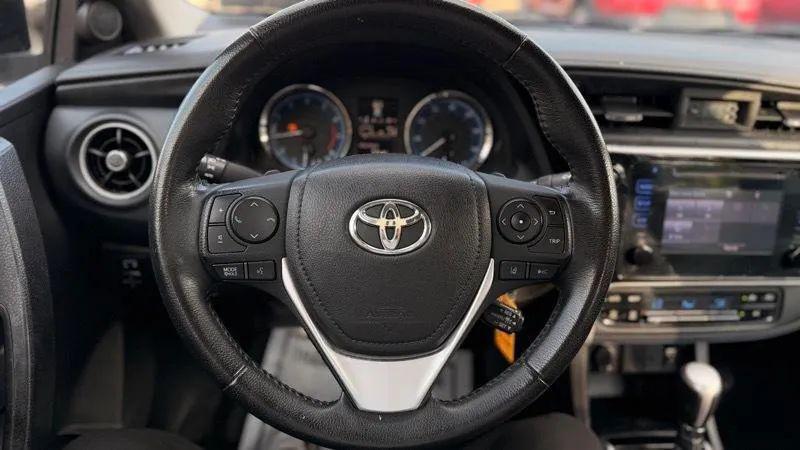 2019 Toyota Corolla SE