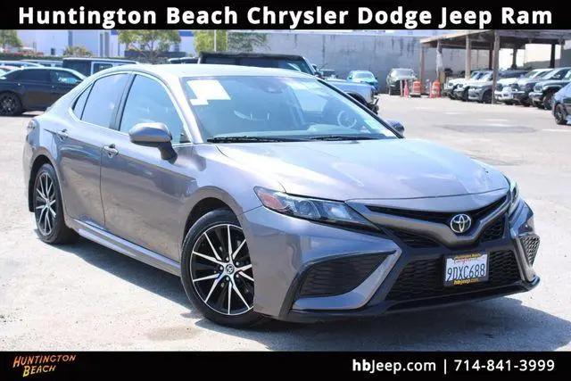 2021 Toyota Camry SE for sale in Huntington Beach, CA