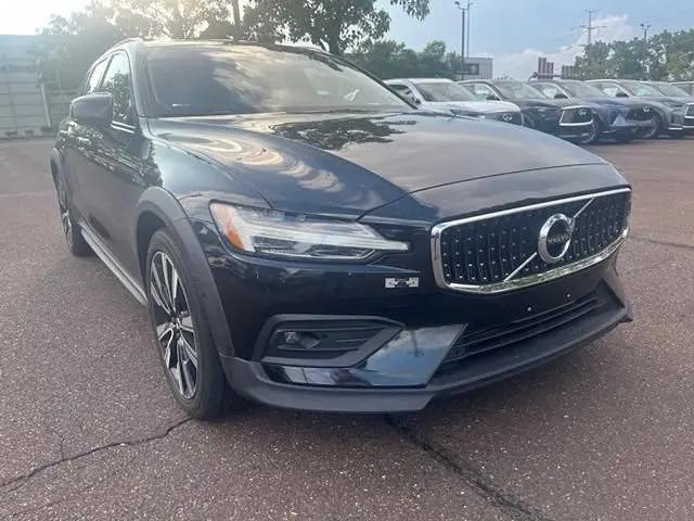 2021 Volvo V60 Cross Country T5 for sale in Willow Grove, PA