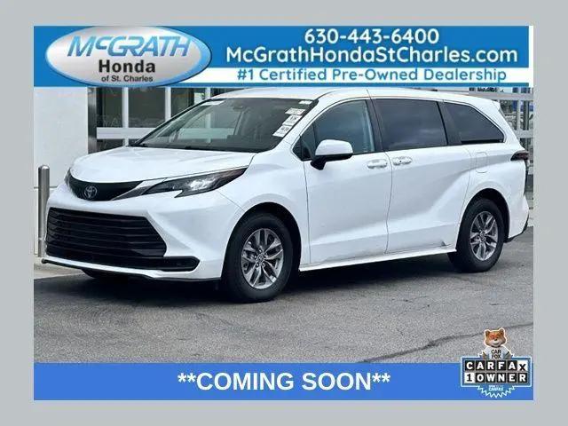 2024 Toyota Sienna LE for sale in St. Charles, IL