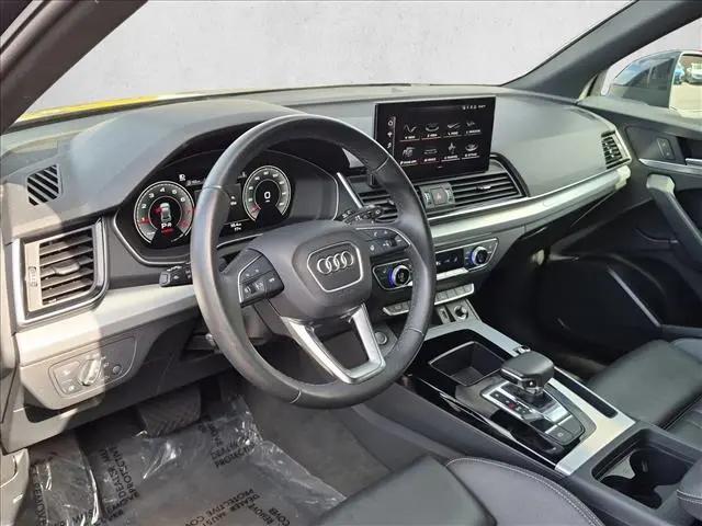 2025 Audi Q5 Premium 45 TFSI S line quattro