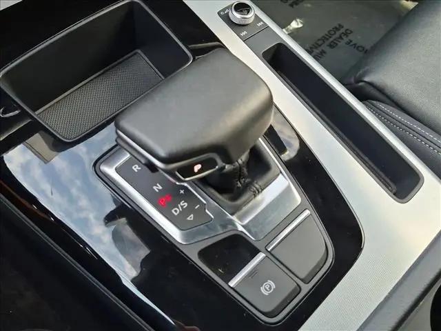2025 Audi Q5 Premium 45 TFSI S line quattro