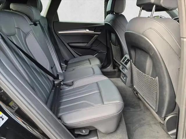 2025 Audi Q5 Premium 45 TFSI S line quattro