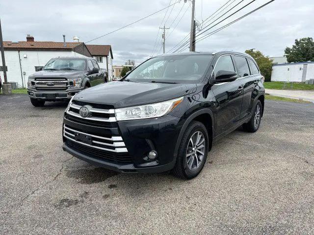 2017 Toyota Highlander XLE for sale near Columbus, OH